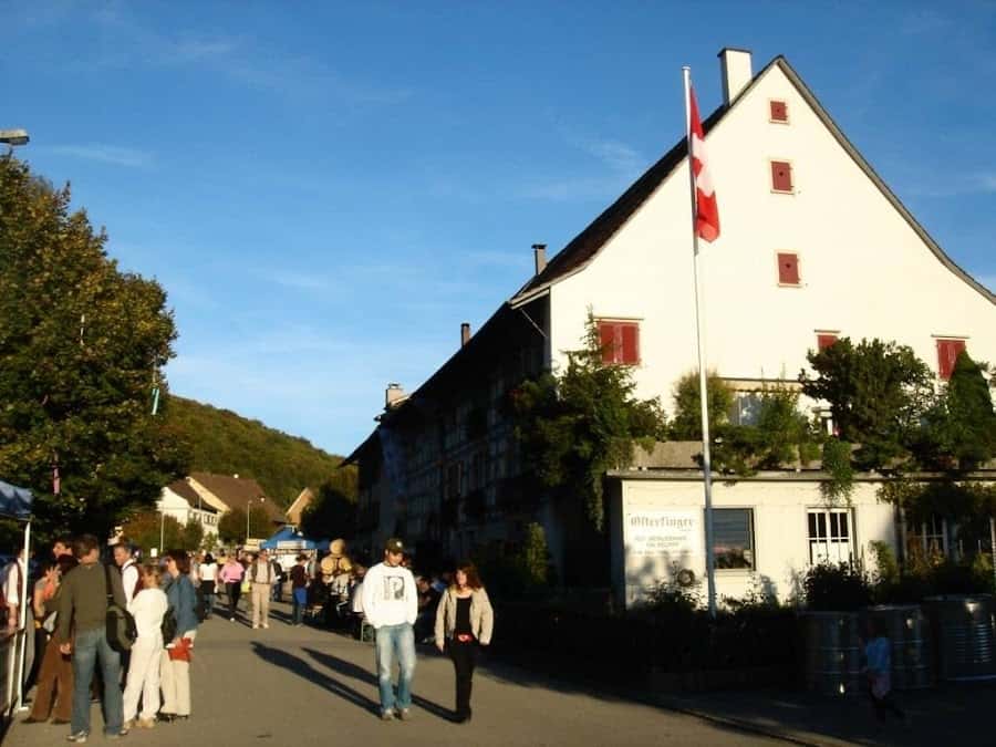 Familie Richli, Rebgut & Weinkellerei zum Hirschen in Osterfingen, Switzerland