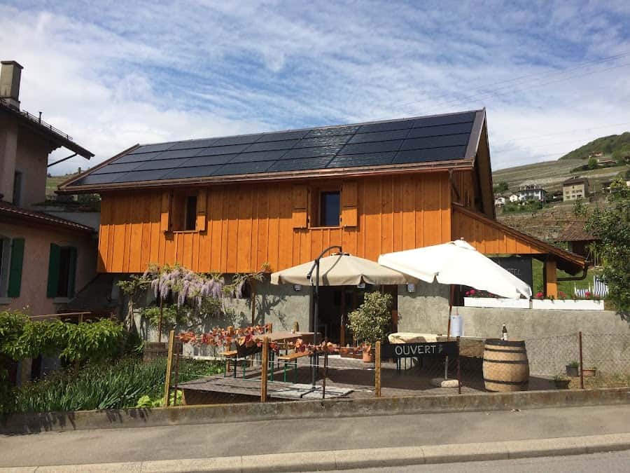 Longet-Voruz Cave de Moratel in Cully, Switzerland